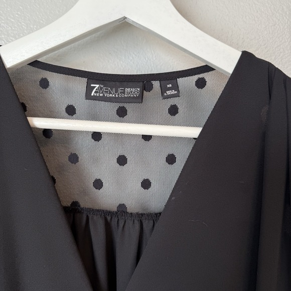 New York &‎ Company 7th Ave Women XS Mesh Polla Dot 3/4 Sleeve Black Blouse Top - Picture 3 of 9